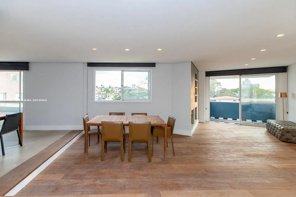 Cobertura, 3 quartos, 305 m² - Foto 2
