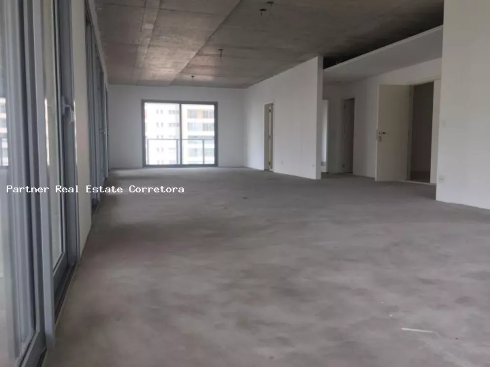 Apartamento à venda com 4 quartos, 530m² - Foto 2