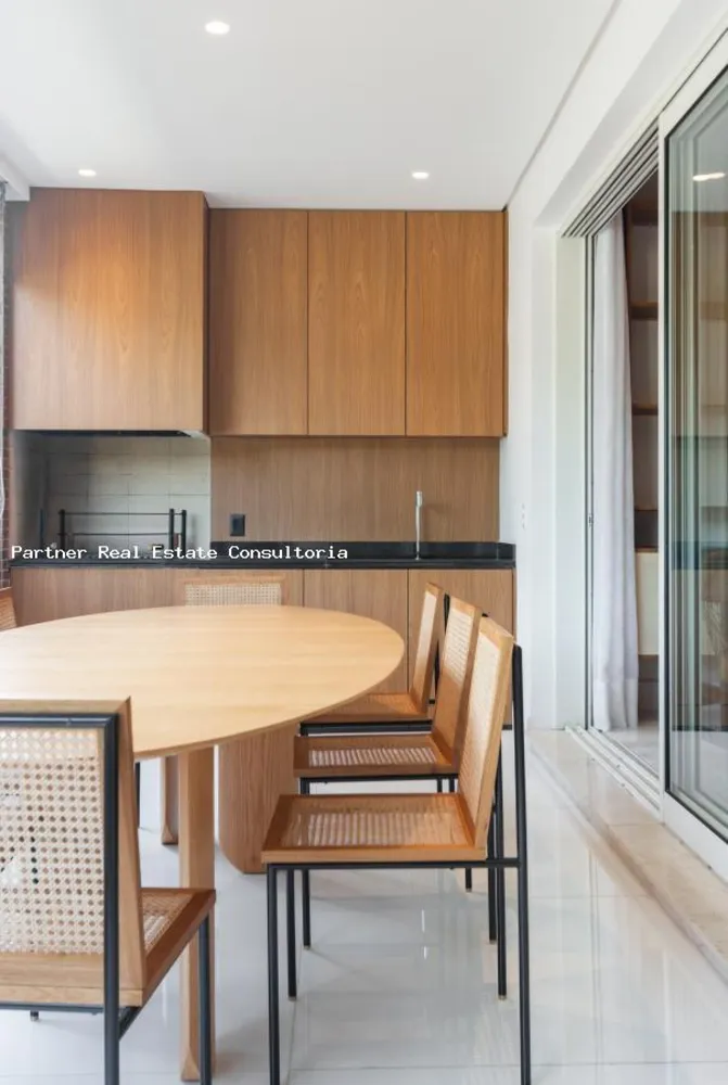 Apartamento, 3 quartos, 152 m² - Foto 2
