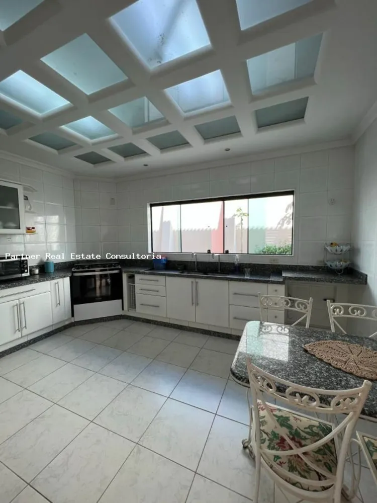 Casa, 5 quartos, 1800 m² - Foto 2