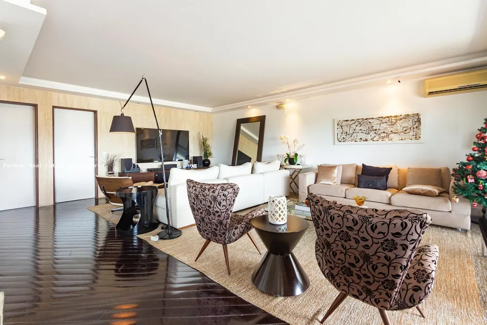 Apartamento, 4 quartos, 212 m² - Foto 2