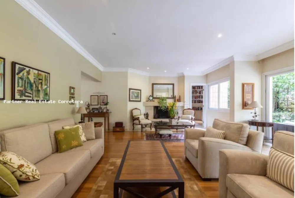 Casa, 4 quartos, 1100 m² - Foto 1