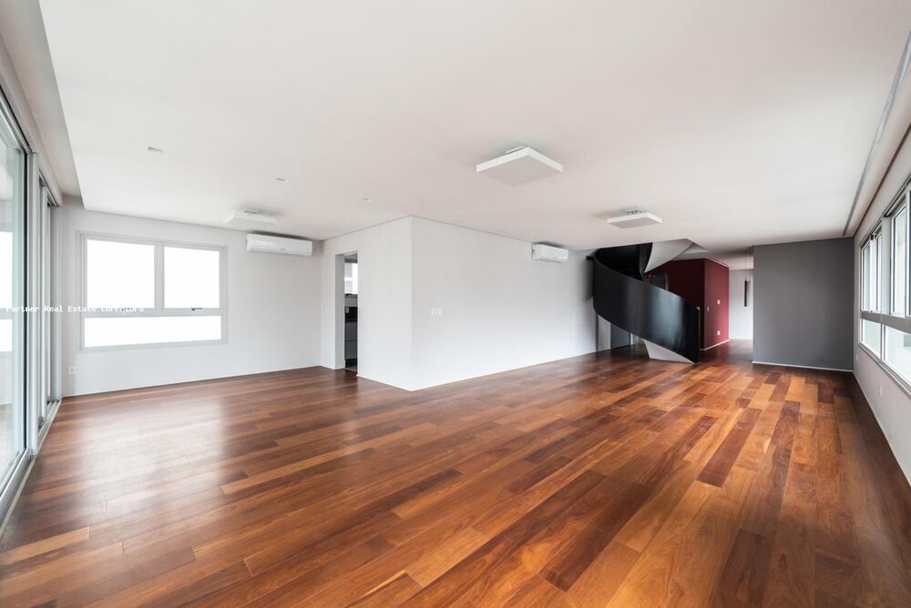 Cobertura à venda com 3 quartos, 449m² - Foto 3