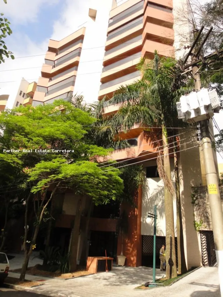 Apartamento, 3 quartos, 211 m² - Foto 2