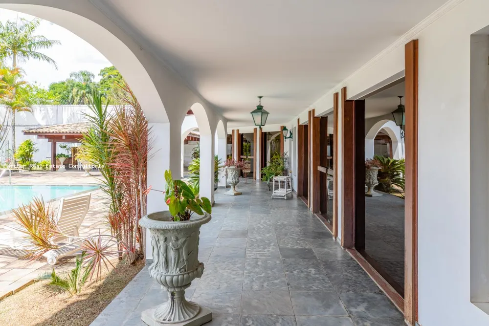 Casa, 6 quartos, 2268 m² - Foto 4