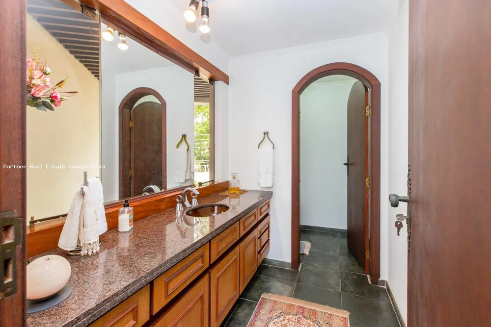 Casa, 6 quartos, 2268 m² - Foto 7