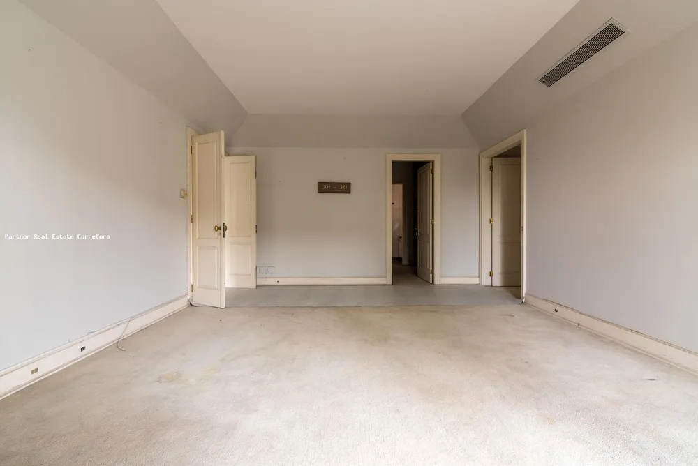 Casa, 5 quartos, 1379 m² - Foto 9
