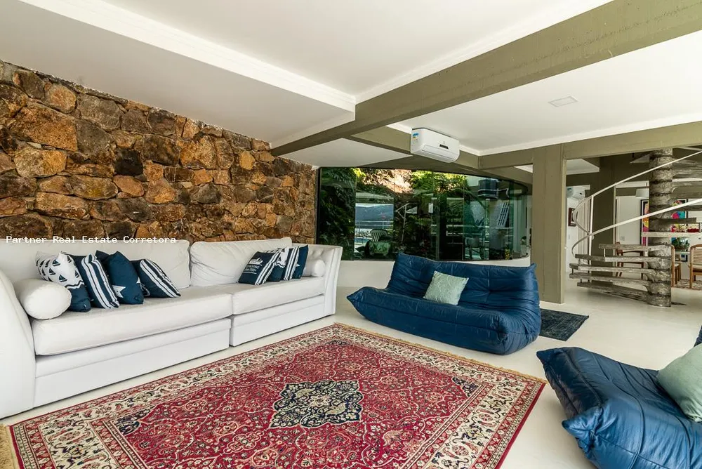 Casa, 4 quartos, 2440 m² - Foto 2
