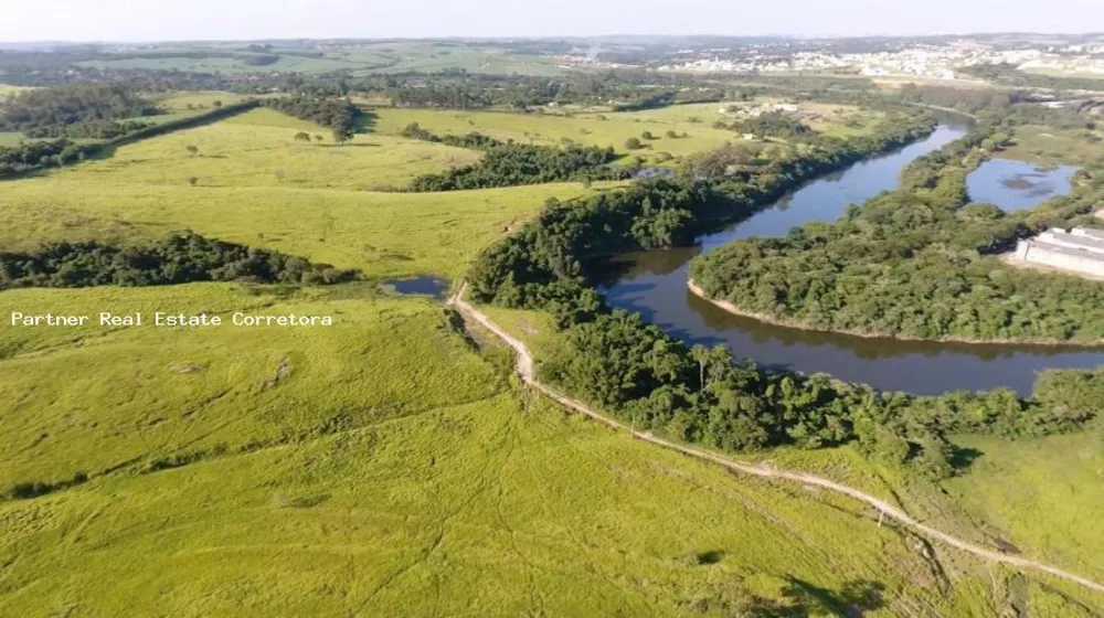 Fazenda à venda com 1 quarto, 689000m² - Foto 2