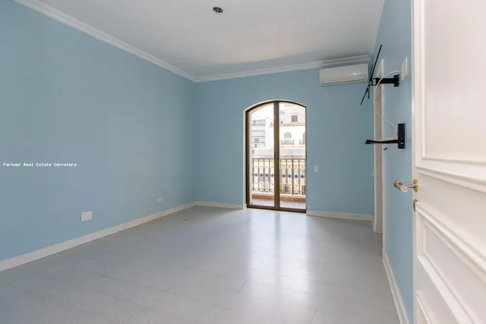 Apartamento, 3 quartos, 203 m² - Foto 2