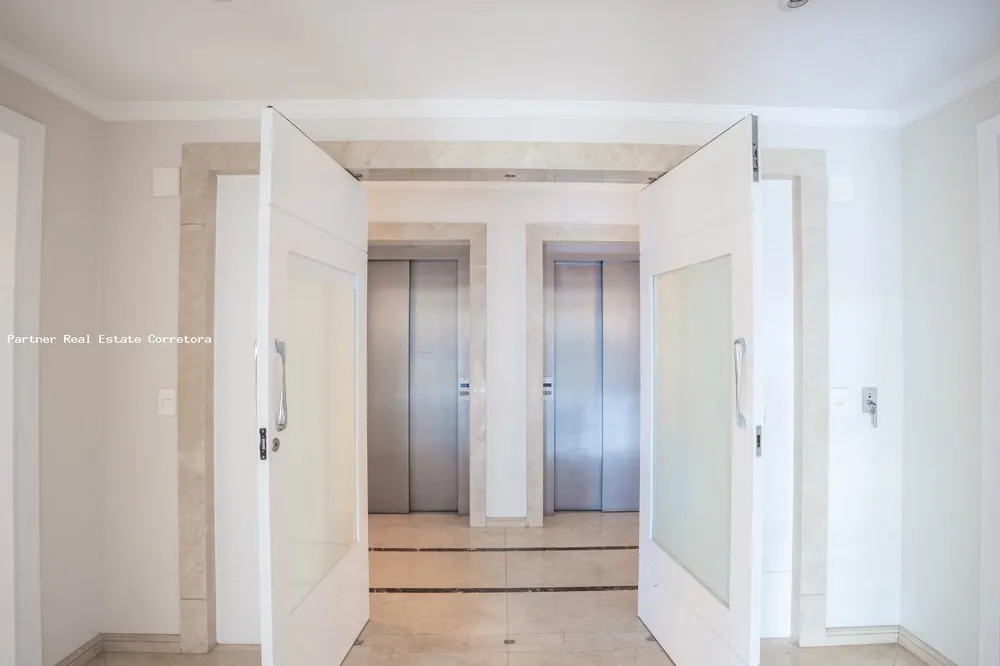 Apartamento, 3 quartos, 306 m² - Foto 3