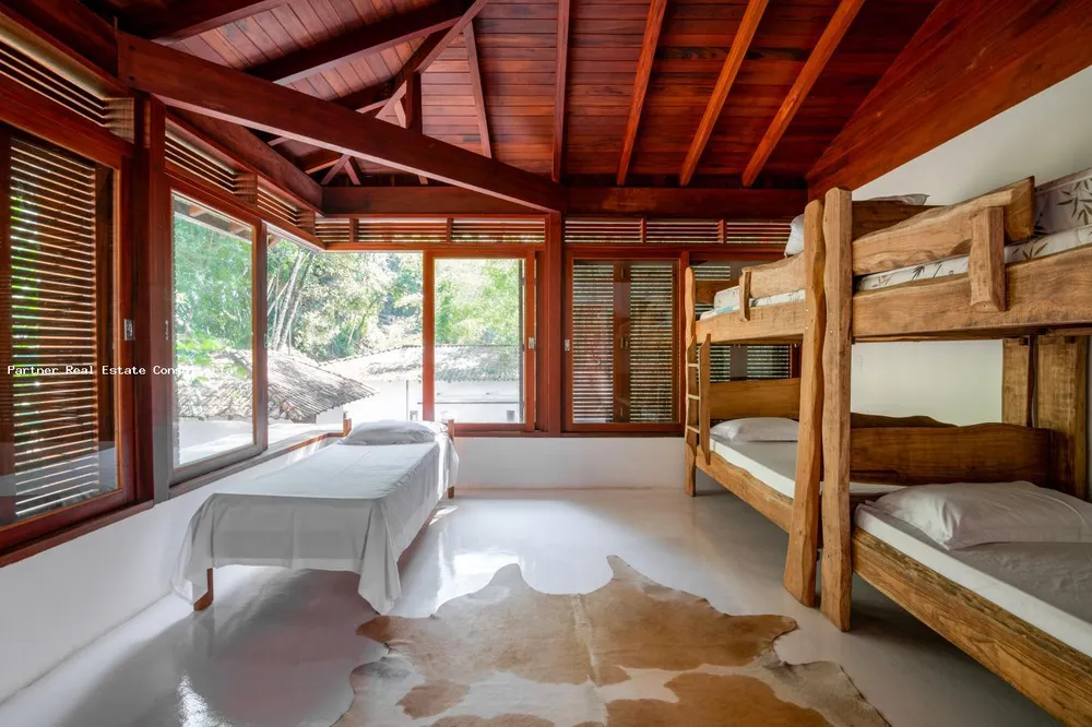 Casa, 12 quartos, 33000 m² - Foto 17