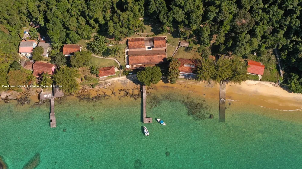 Casa, 12 quartos, 33000 m² - Foto 1
