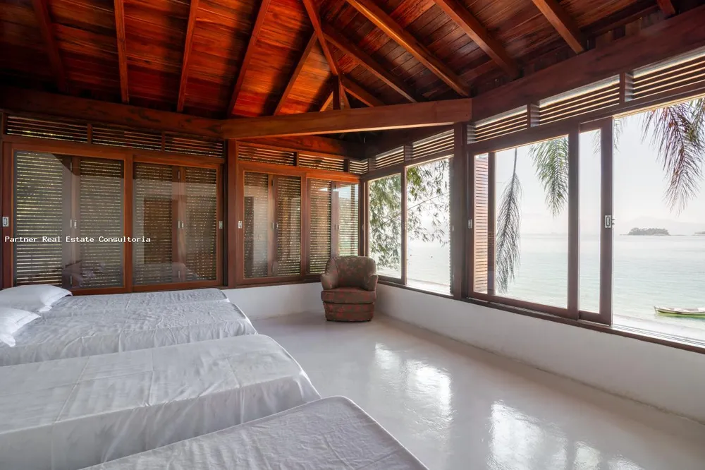 Casa, 12 quartos, 33000 m² - Foto 8