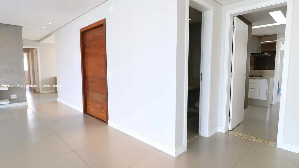 Apartamento, 4 quartos, 223 m² - Foto 4