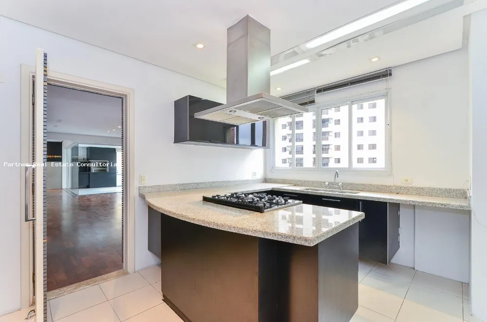 Apartamento, 3 quartos, 236 m² - Foto 14