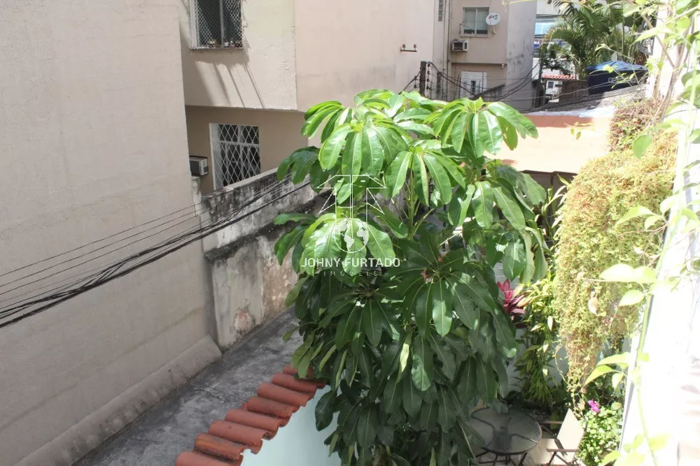 Casa, 6 quartos, 172 m² - Foto 2