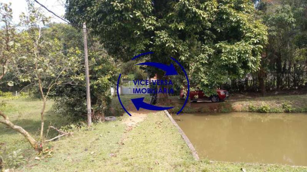 Sítio à venda com 3 quartos, 125m² - Foto 1