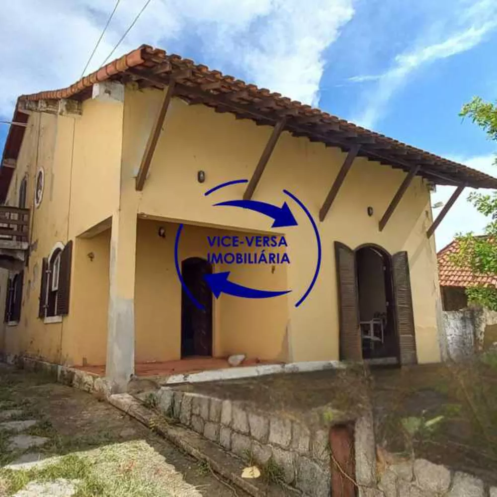 Casa, 4 quartos, 353 m² - Foto 1