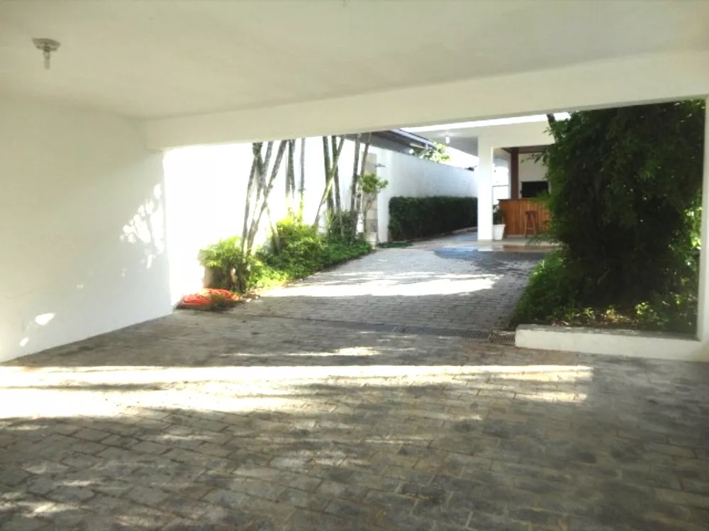 Casa para lancamento com 4 quartos, 400m² - Foto 1