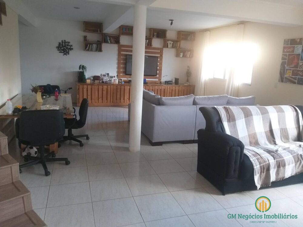 Casa, 4 quartos, 361 m² - Foto 2