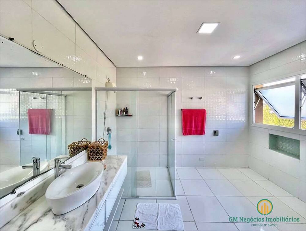 Casa de Condomínio à venda com 4 quartos, 315m² - Foto 7