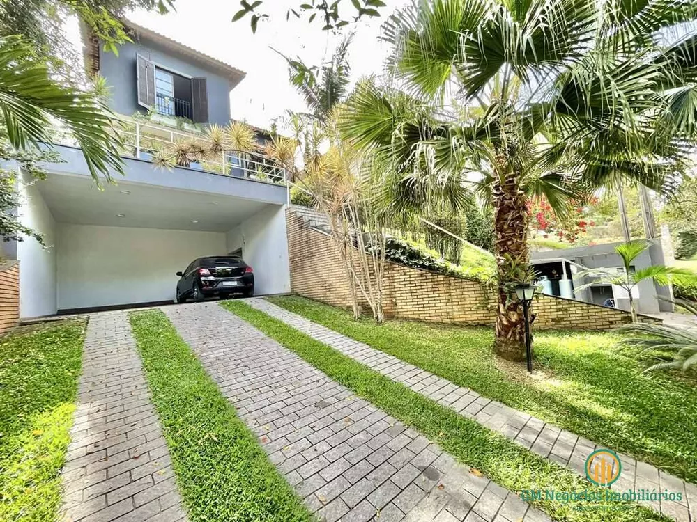 Casa de Condomínio à venda com 4 quartos, 380m² - Foto 3