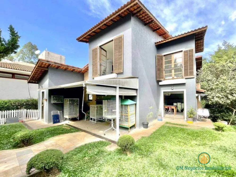 Casa de Condomínio à venda com 4 quartos, 380m² - Foto 2