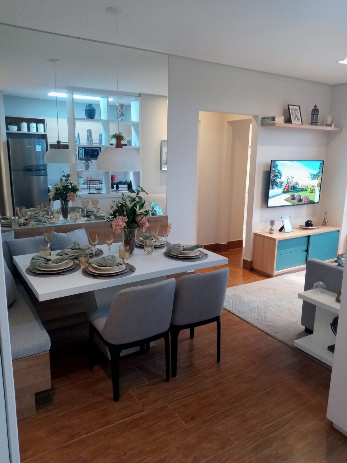 Apartamento à venda com 2 quartos, 55m² - Foto 2