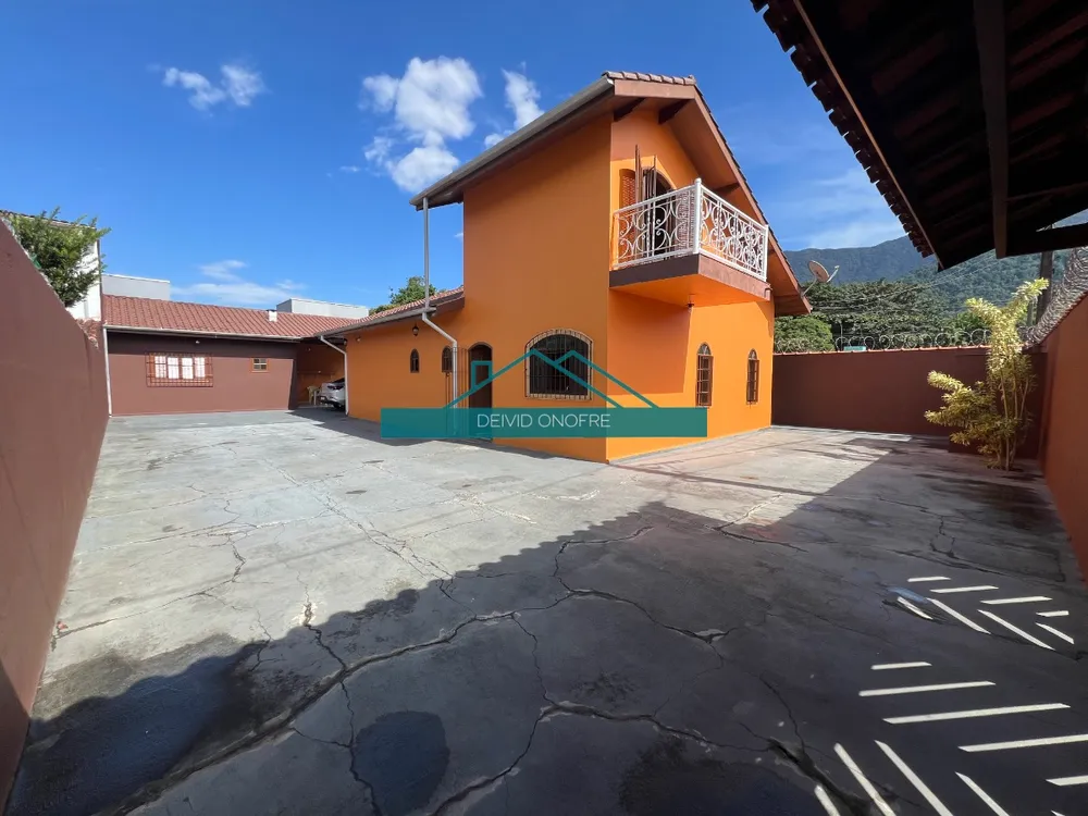 Casa, 3 quartos, 150 m² - Foto 1