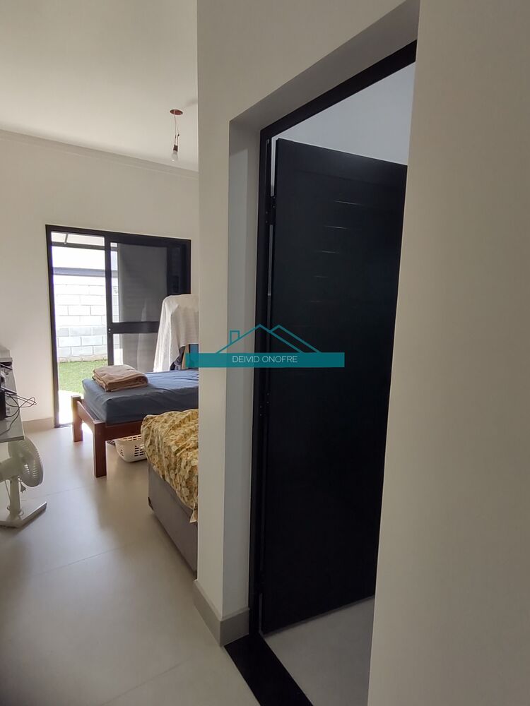 Casa à venda com 2 quartos, 104m² - Foto 9