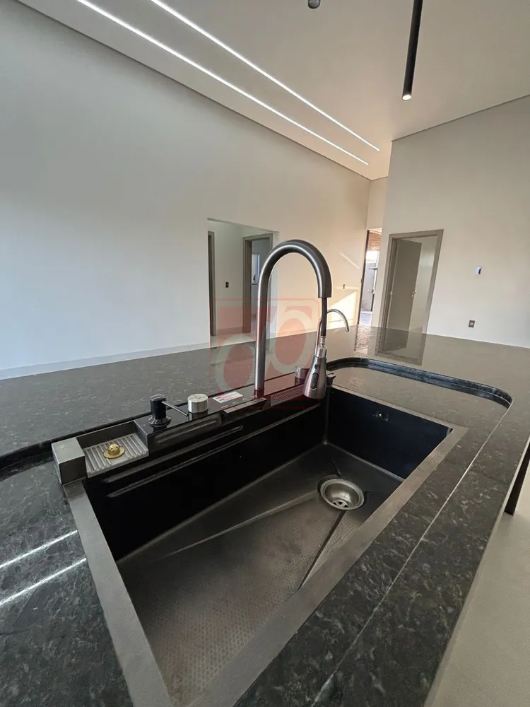 Casa, 3 quartos, 360 m² - Foto 13