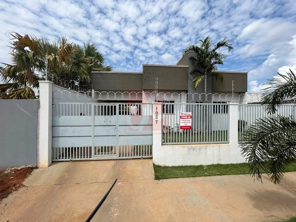 Casa, 2 quartos, 450 m² - Foto 1