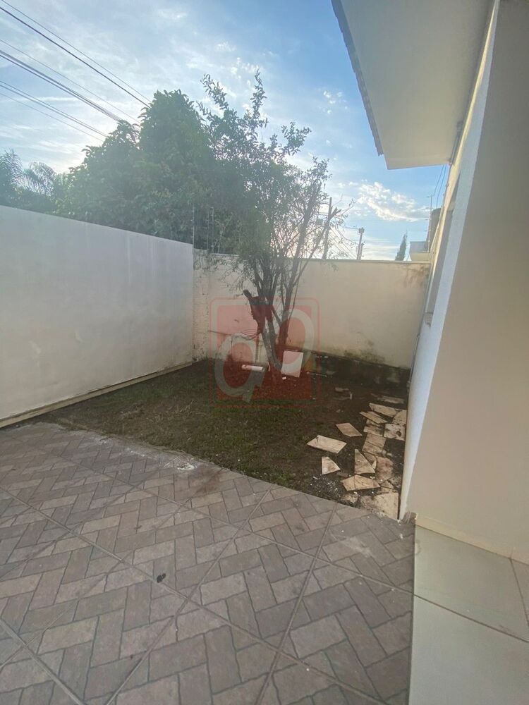Casa à venda e aluguel com 3 quartos - Foto 12