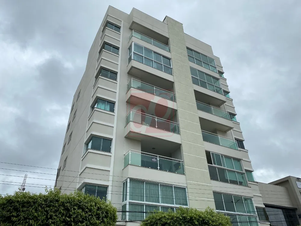 Apartamento, 3 quartos, 145 m² - Foto 1