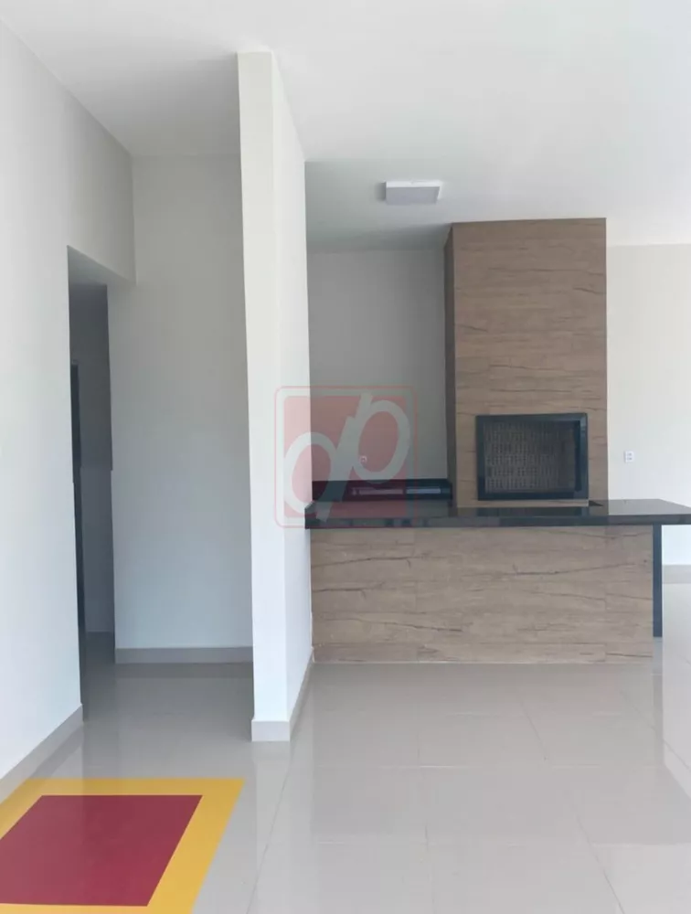 Apartamento para alugar com 2 quartos, 80m² - Foto 4