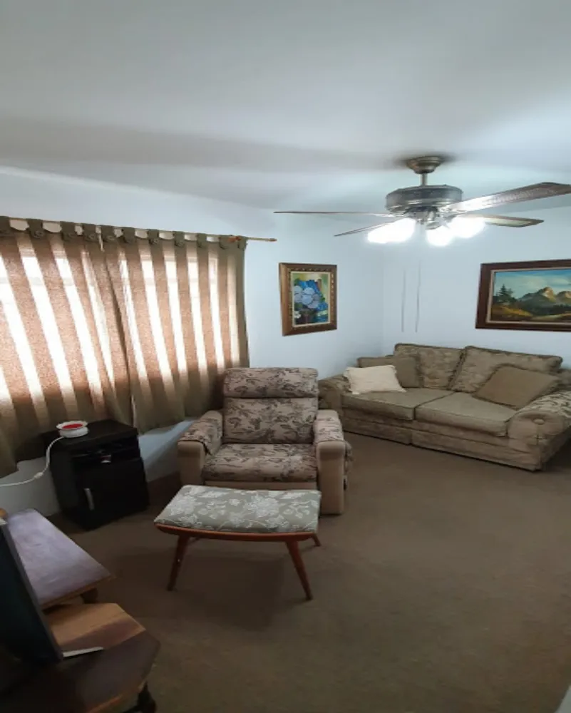 Sobrado, 8 quartos, 207 m² - Foto 4