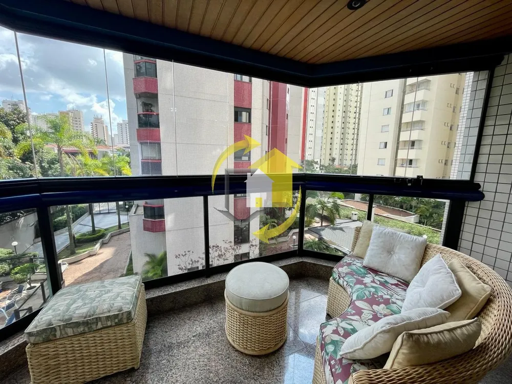 Apartamento, 3 quartos, 137 m² - Foto 2