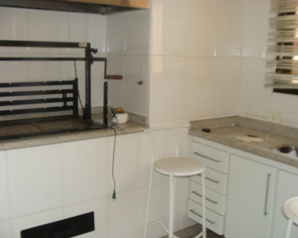 Apartamento, 3 quartos, 250 m² - Foto 2