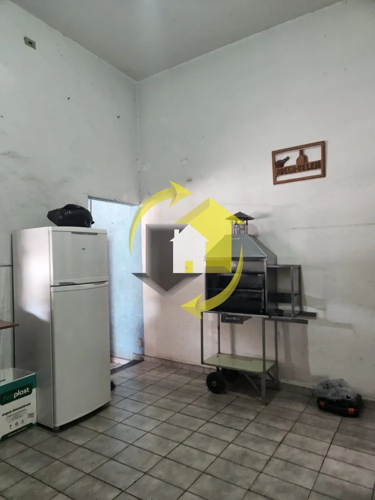 Prédio Inteiro - Foto 1