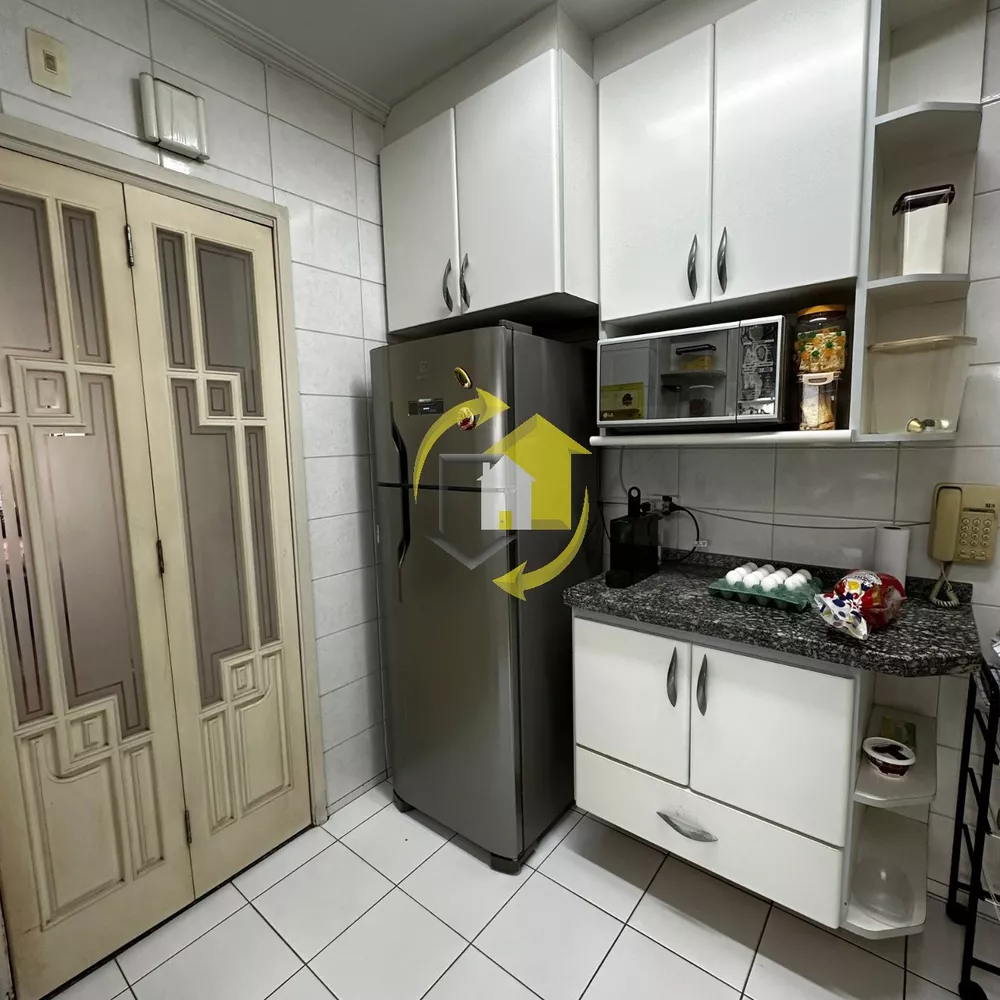 Apartamento à venda com 3 quartos, 93m² - Foto 13