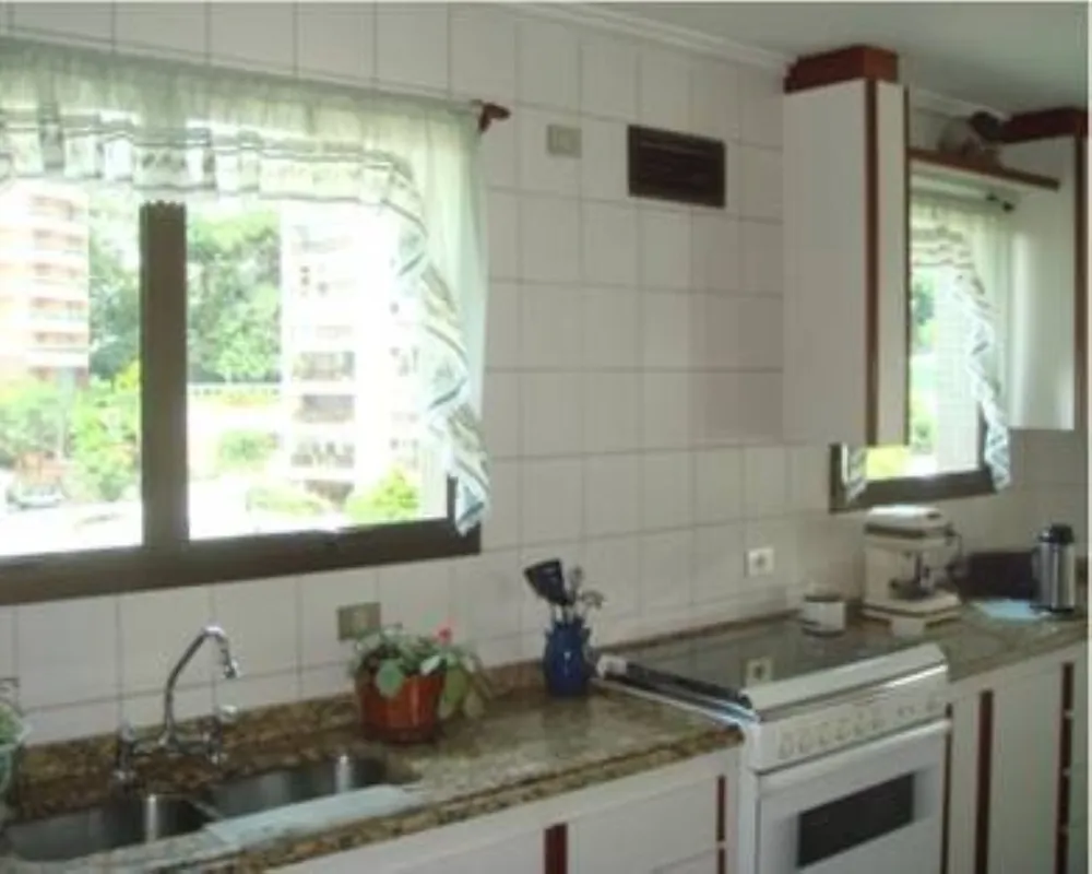 Apartamento, 3 quartos, 243 m² - Foto 11