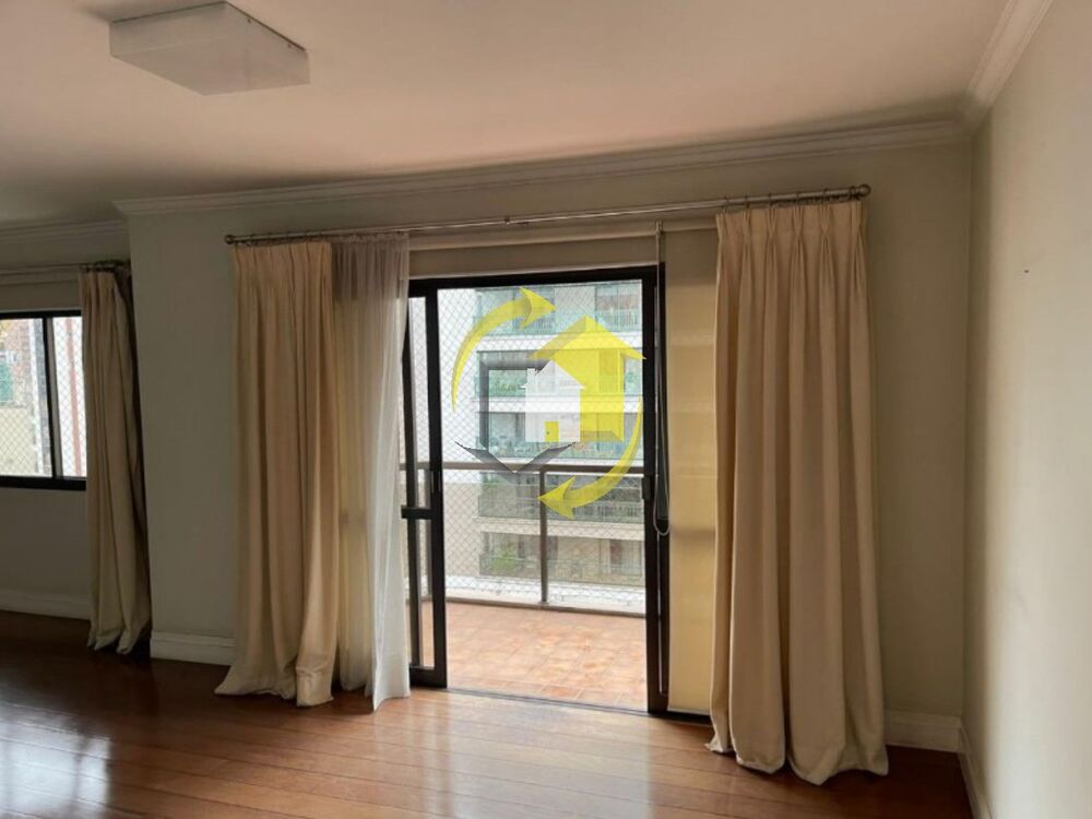 Apartamento, 3 quartos, 220 m² - Foto 1