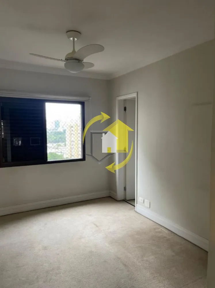 Apartamento, 3 quartos, 220 m² - Foto 2