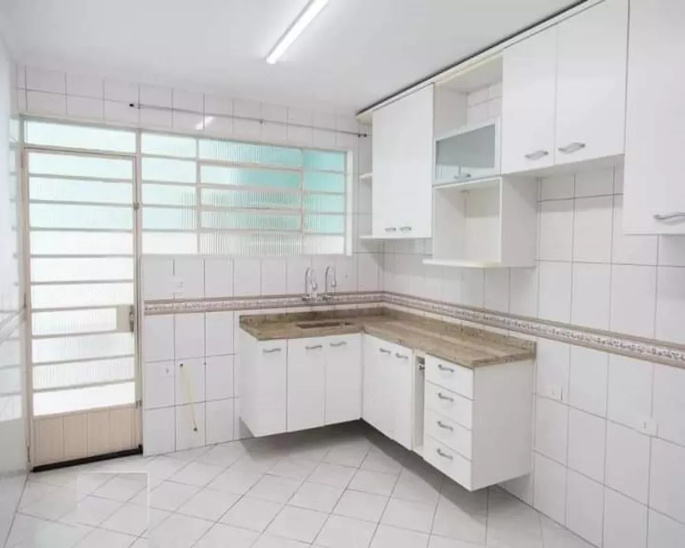 Sobrado à venda com 3 quartos, 131m² - Foto 11