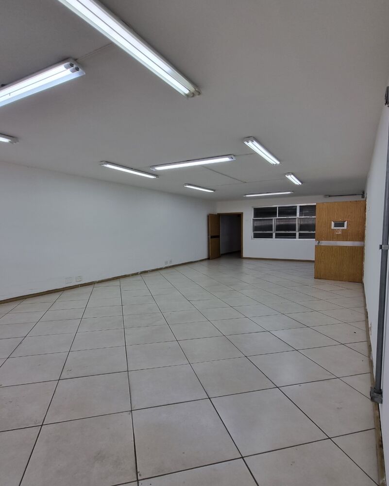 Prédio Inteiro para alugar, 233m² - Foto 1
