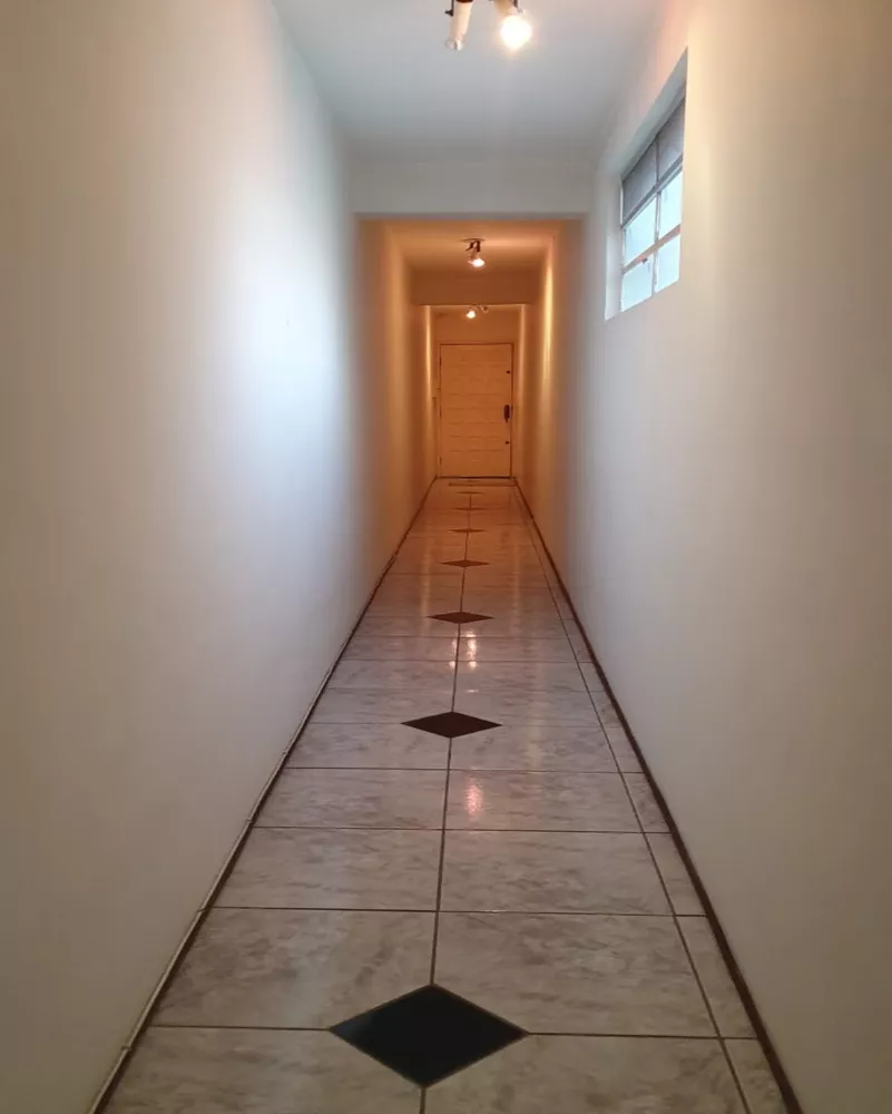 Apartamento à venda com 2 quartos, 70m² - Foto 7