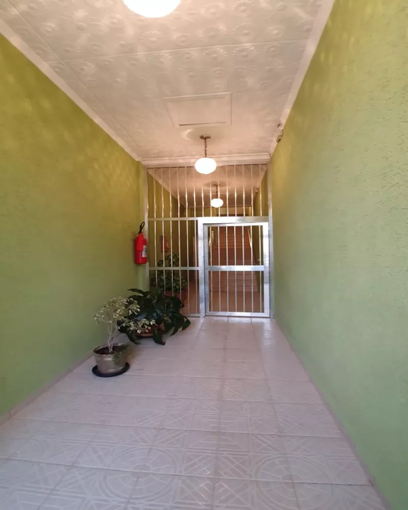 Apartamento à venda com 2 quartos, 70m² - Foto 5