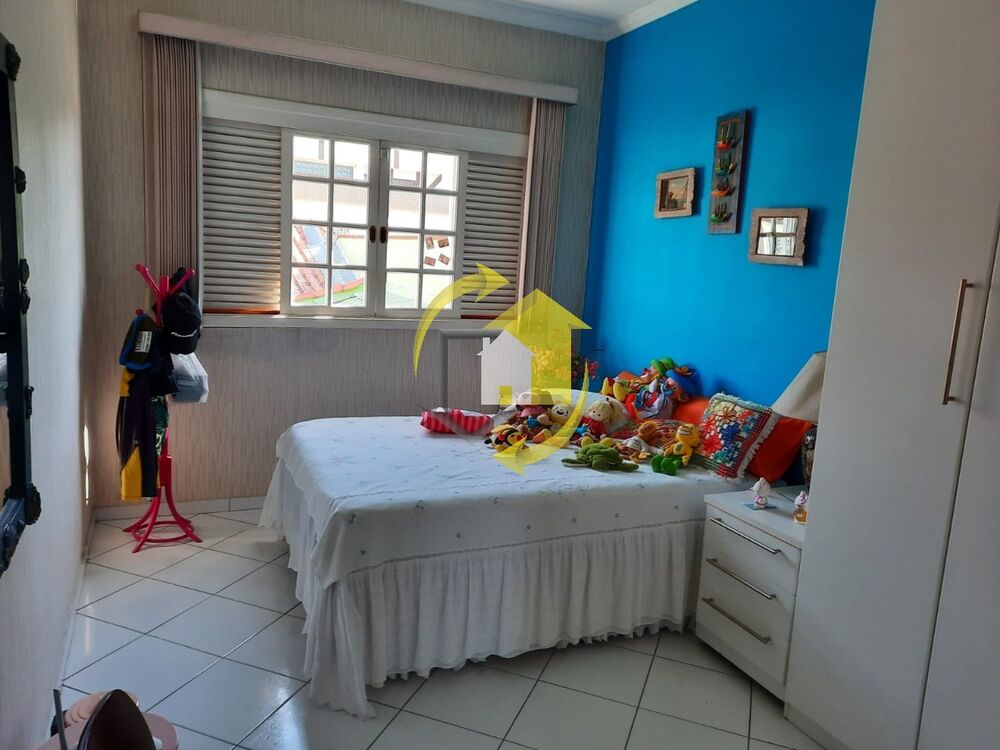 Sobrado, 3 quartos, 225 m² - Foto 2