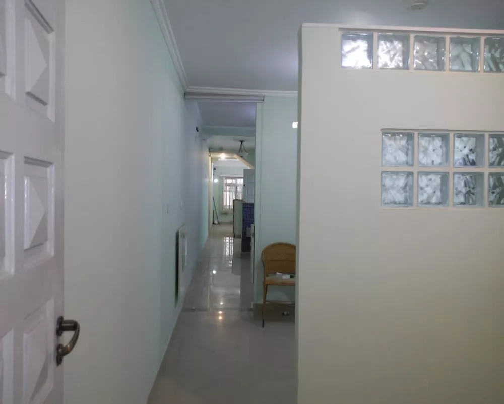 Casa Comercial à venda com 5 quartos, 210m² - Foto 10